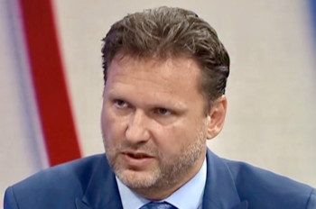 Vondráček zaútočil na STAN. Dozimetr znovu ovládl debatu
