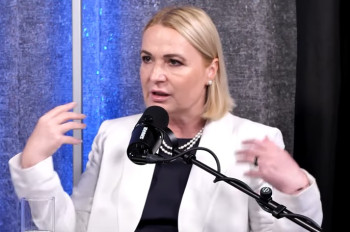 Černochová se pustila do Pavlové. Vytáhla Ústavu i Rakušana
