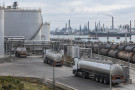 Diesel se stává geopolitickou pákou. Evropa zvažuje rezervy Diesel se stává geopolitickou pákou. Evropa zvažuje rezervy