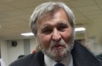 Petr Sak: Závislost