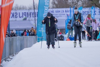 Zimní olympijský festival v Českých Budějovicích bavil i pomáhal